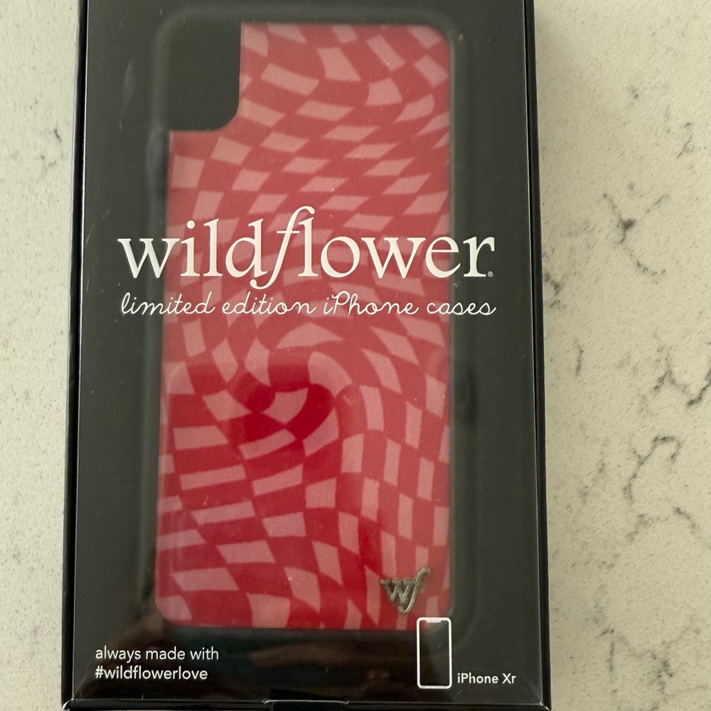 Wildflower Red Checkered iPhone XR Case